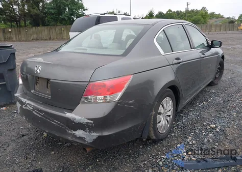 2010 Honda Accord 2.4 Lx из США, поврежденный, VIN 1HGCP2F31AA034922
